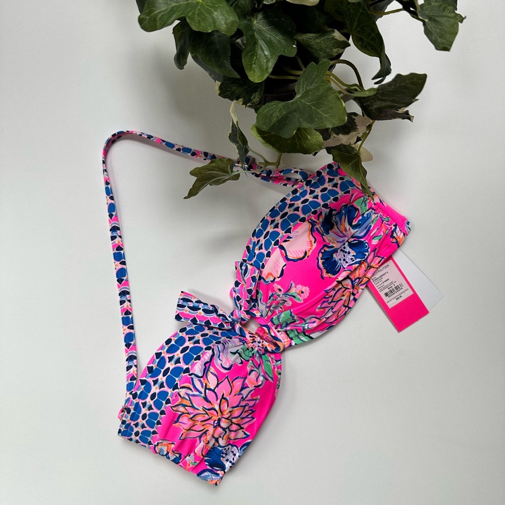 Bikini top size 4 NWT
